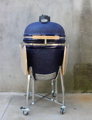 Outdoor Ceramic Charcoal Grill 22 Inch Warna Navy Dengan Gerobak Dan Meja Samping